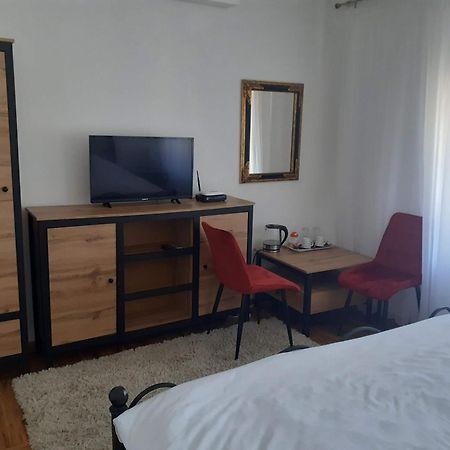 Apartmani Zaara Saraievo Exterior foto